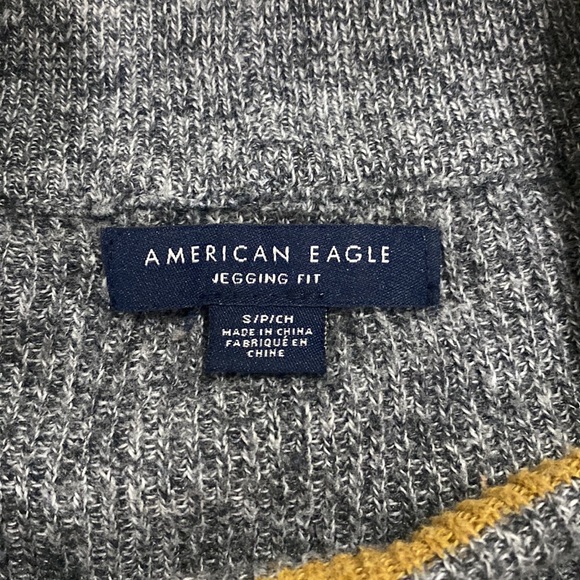 American Eagle Outfitters Striped Light Sweater - Picture 2 of 3